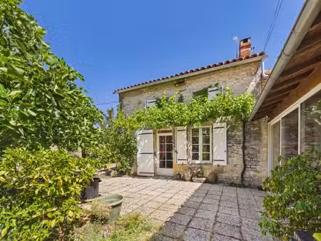 maison familiale spacieuse avec 5 chambres  grand terrain