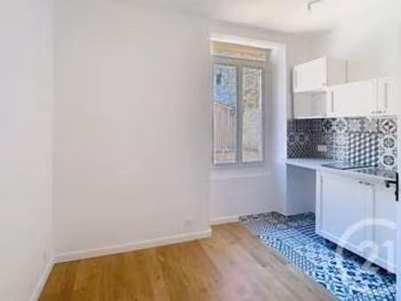 location appartement t1 à dinan (22100) : à louer t1 / 12m² dinan
