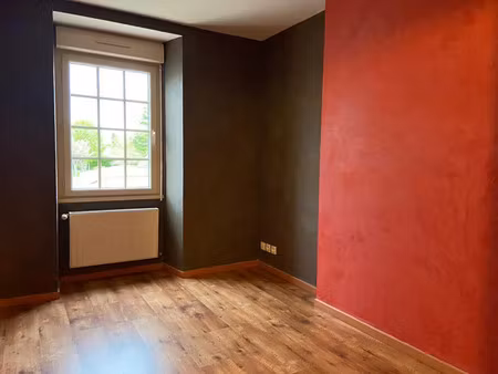location maison 5 pièces 71 m² à huillé-lézigné (49430)