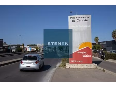 location commerce cabries 13480 192m²