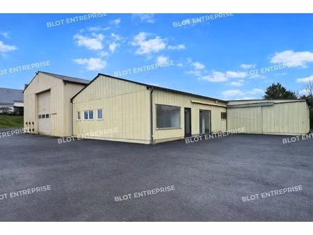 location local d’activités lecousse 35133 370m²