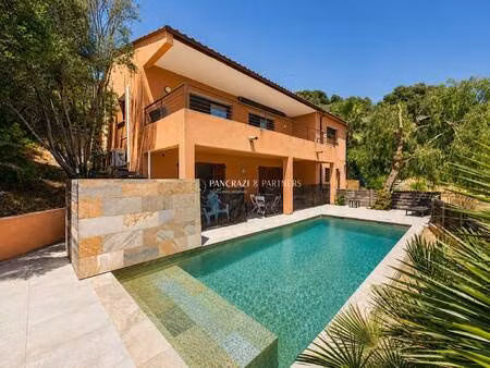villa à vendre