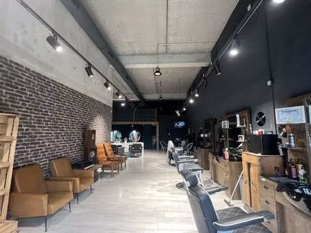 local commercial à louer