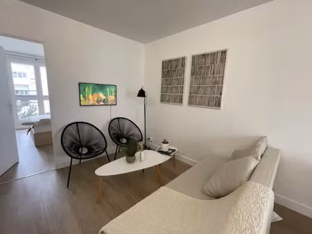 location appartement 1 pièce 11 m² à compiègne (60200)