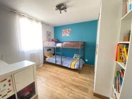 location maison à saint-germain-du-pinel (35370) : à louer / 79m² saint-germain-du-pinel