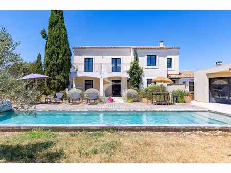 vente villa 7 pièces 289 m² à mollégès (13940)  950 000 €