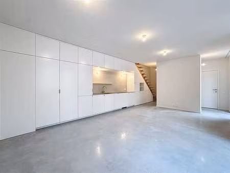 maison 2 chambres avec atelier