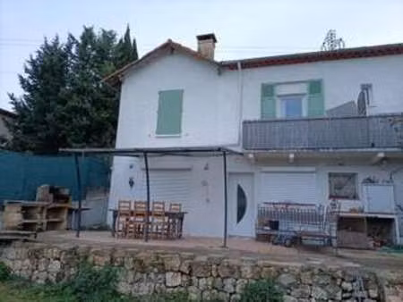 location maison meublé à grasse (06130) : à louer meublé / 75m² grasse