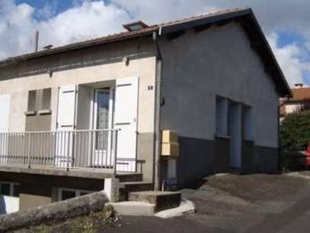 location appartement 2 pièces à ceyssac (43000) : à louer 2 pièces / 51m² ceyssac