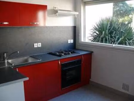 location appartement 2 pièces à clermont-ferrand (63000) : à louer 2 pièces / 43m² clermon