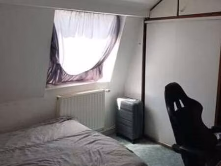 location maison à roubaix (59100) : à louer / 70m² roubaix