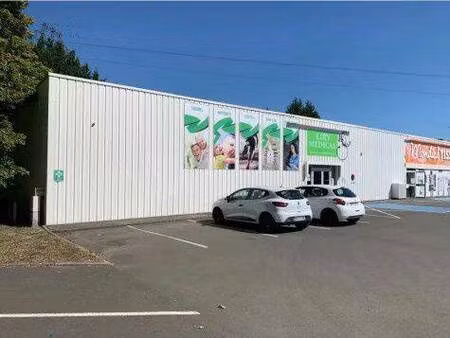 local commercial à louer