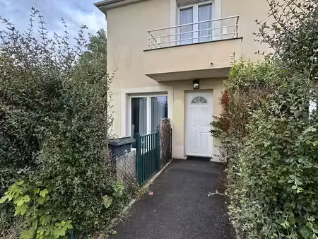 maison familiale 3 chambres à démouville
