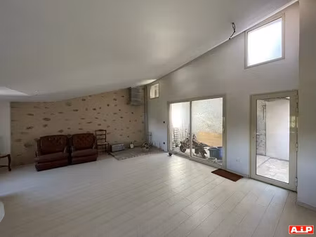 vente appartement 1 pièce 40 m² à pouzauges (85700)  53 750 €