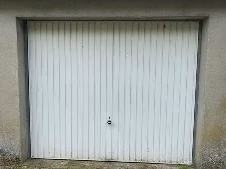 parking à louer