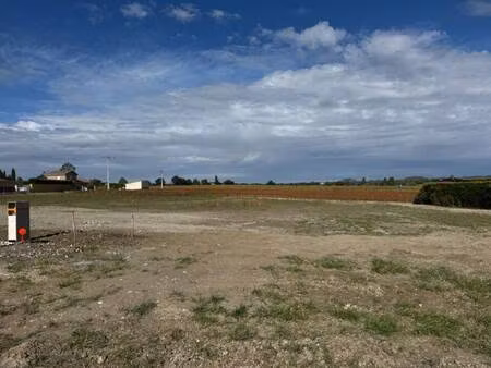 terrain constructible viabilisé à vendre