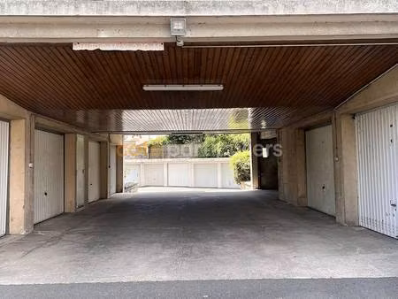 parking à vendre