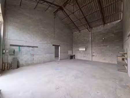 entrepôt à louer