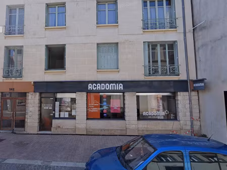 boutique à louer
