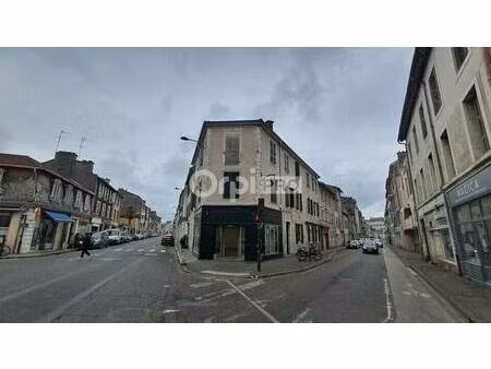local commercial à louer