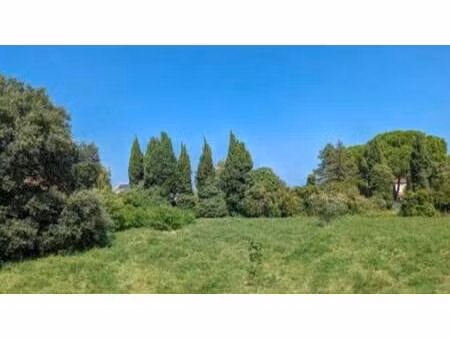 terrain constructible à vendre