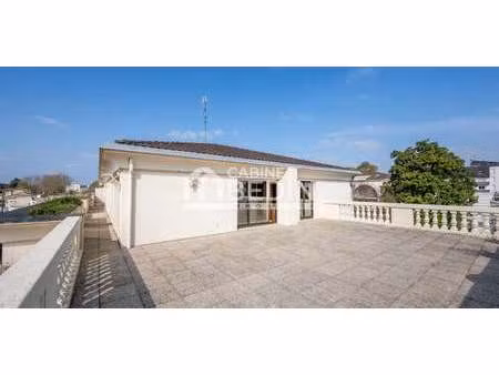 appartement avec terrasse le bouscat (33)