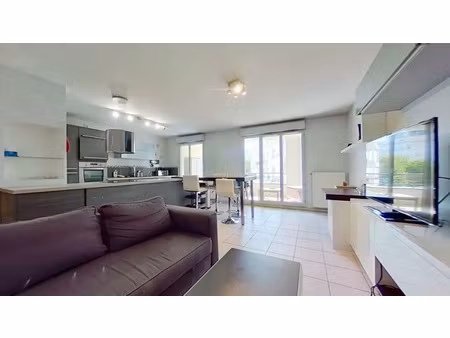 location appartement 3 pièces 73 m² à lyon 9 (69009)