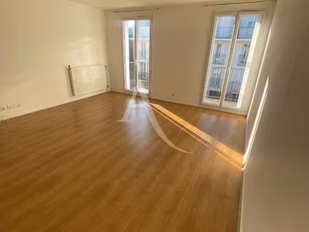 location appartement 2 pièces 51.64 m² à sainte-genevieve-des-bois (91700)  851 €
