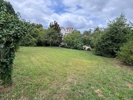 terrain constructible à vendre