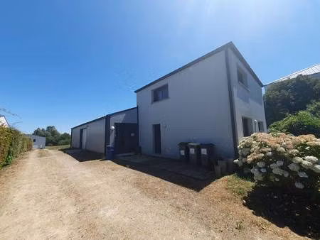 entrepôt à vendre