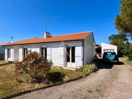 vente maison piscine à la mothe-achard (85150) : à vendre piscine / 113m² la mothe-achard
