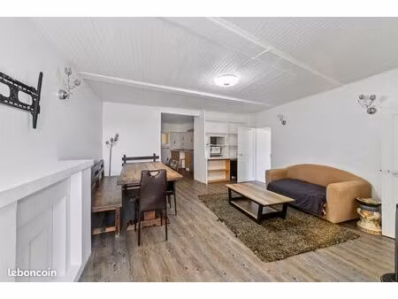 grand duplex meublé familial – 5 pièces – berre-les-alpes 06390