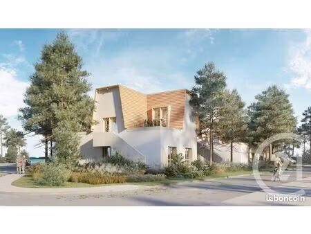 maison 4 pièces 82 m²