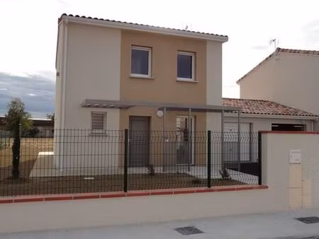 villa 4 pièces 90 m²