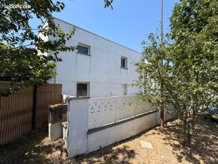 villa pinel t4 climatisée 90m² + garage (métro gramont)