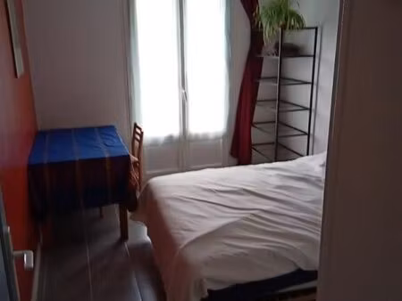 chambre 1 pièce 11 m²