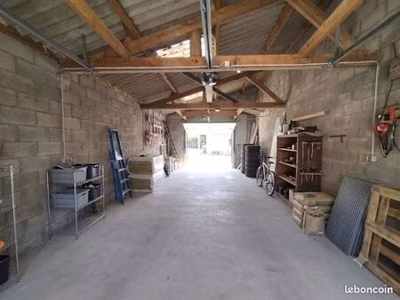 entrepôt box de stockage 55m2