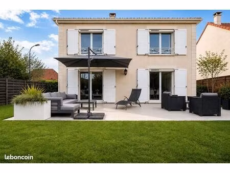 bretechelle - maison 6 pieces avec jardin clos 300m² et garage