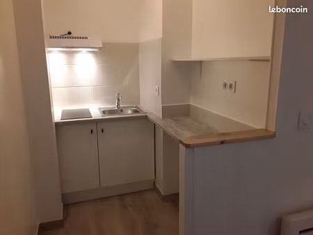 studio refait à neuf