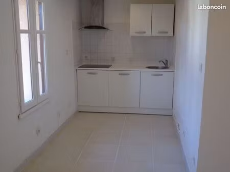 particulier loue grand t3 75 m2
