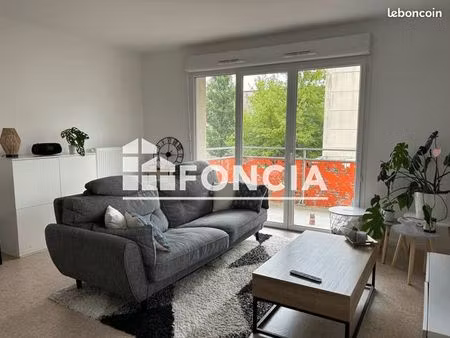 appartement 3 pièces 64 m²