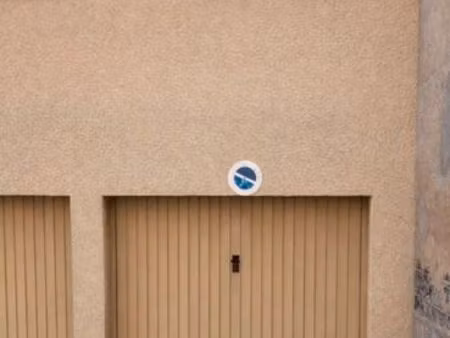 parking/ box