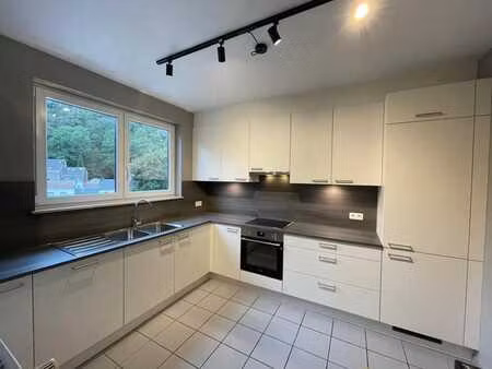 verviers : appt 2 ch + terrasse + parking