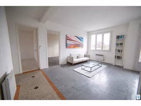 location appartement 3 pièces 59 m² à le petit-quevilly (76140)