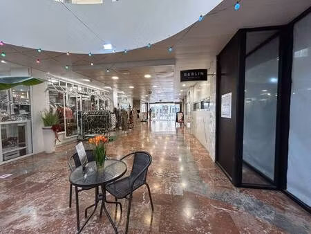 local commercial à louer