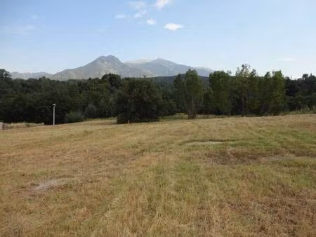 terrain constructible viabilisé à vendre
