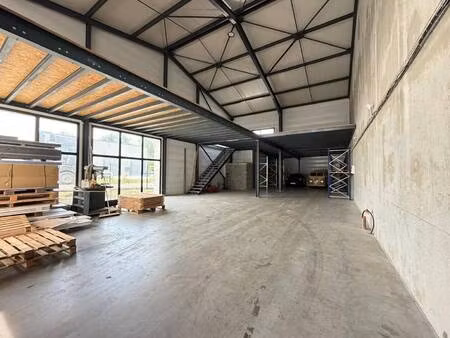 local commercial à louer