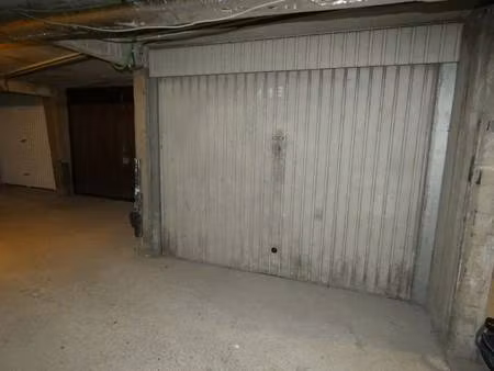 parking à louer