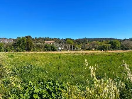 terrain constructible viabilisé à vendre