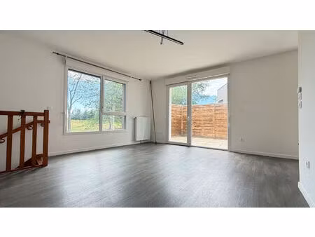 appartement 4 pièces 81 m² à louer évry-courcouronnes 91000 ? | era immobilier